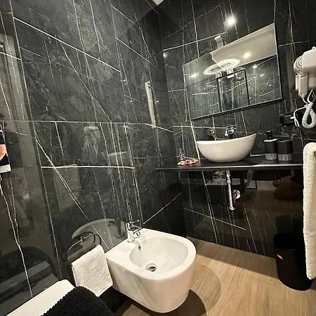 Black & White Luxury
