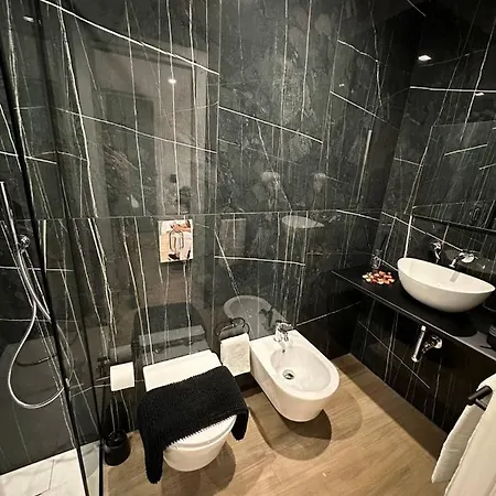 Affittacamere Black & White Luxury