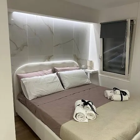 Black & White Luxury Affittacamere
