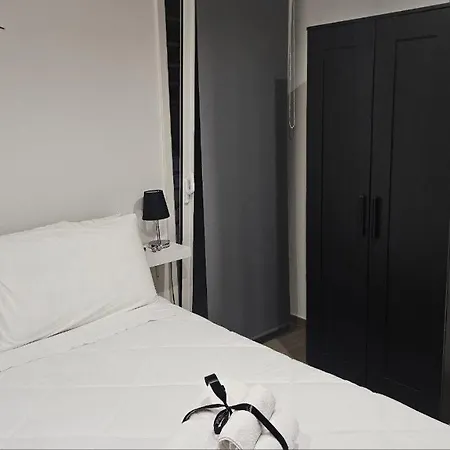 Black & White Luxury Affittacamere